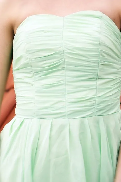 A-line Sweetheart Knee Length Chiffon Sleeveless Prom Dress