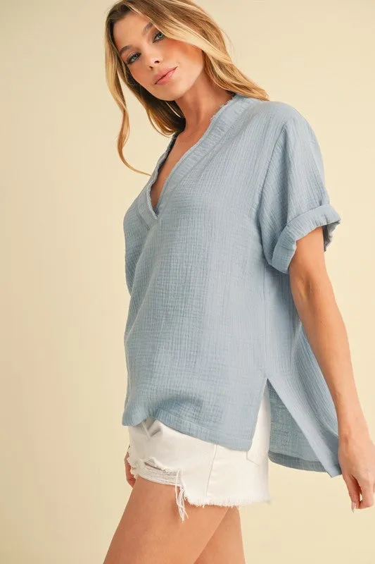 Aemi   Co Side Slit V-Neck Short Sleeve Blouse