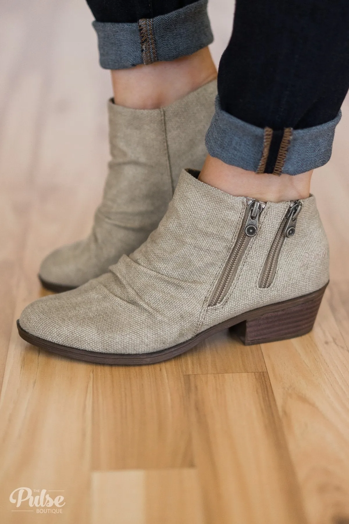 Blowfish Storz- Taupe Rancher Canvas