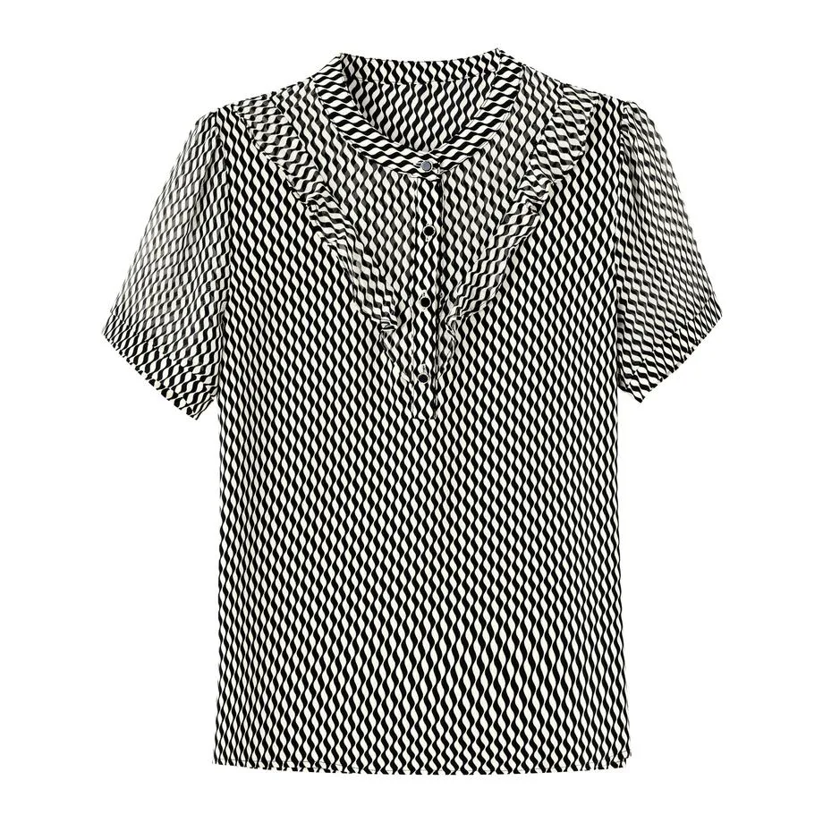 Breezy Women's Chiffon Blouse Featuring Wavy Patterns