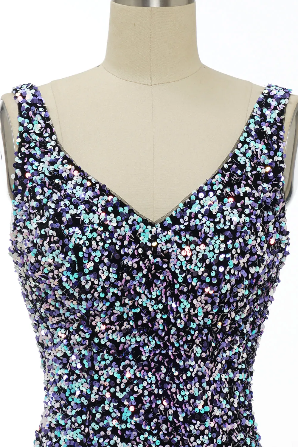 Classy Royal Blue Sheath V Neck Sequin Fitted Short Homecoming Dress