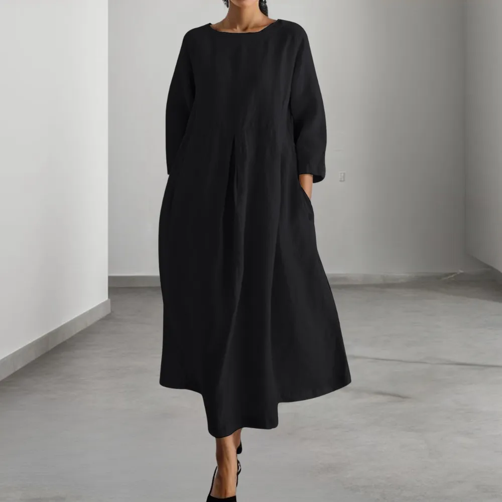 Comfortable loose-fitting women's dress