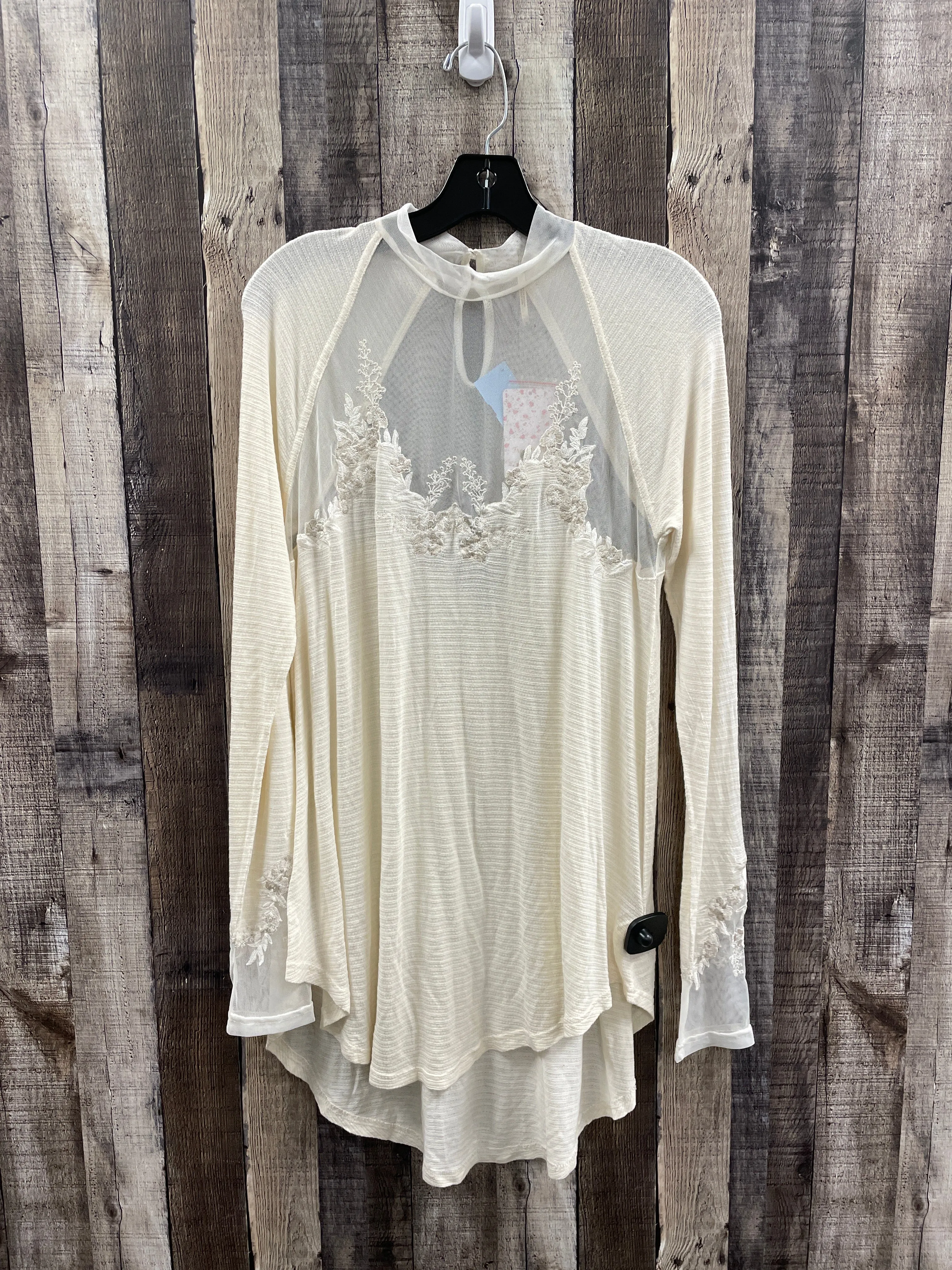 Dress Casual Short By Free People In Ivory, Size: M