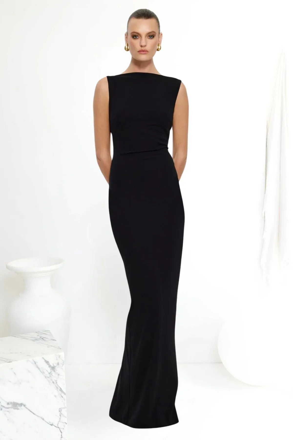 EFFIE KATS Verona Gown (Black)