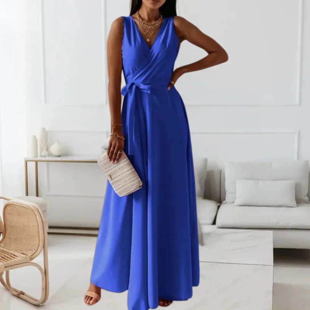 Elegant ladies maxi dress with v-neckline