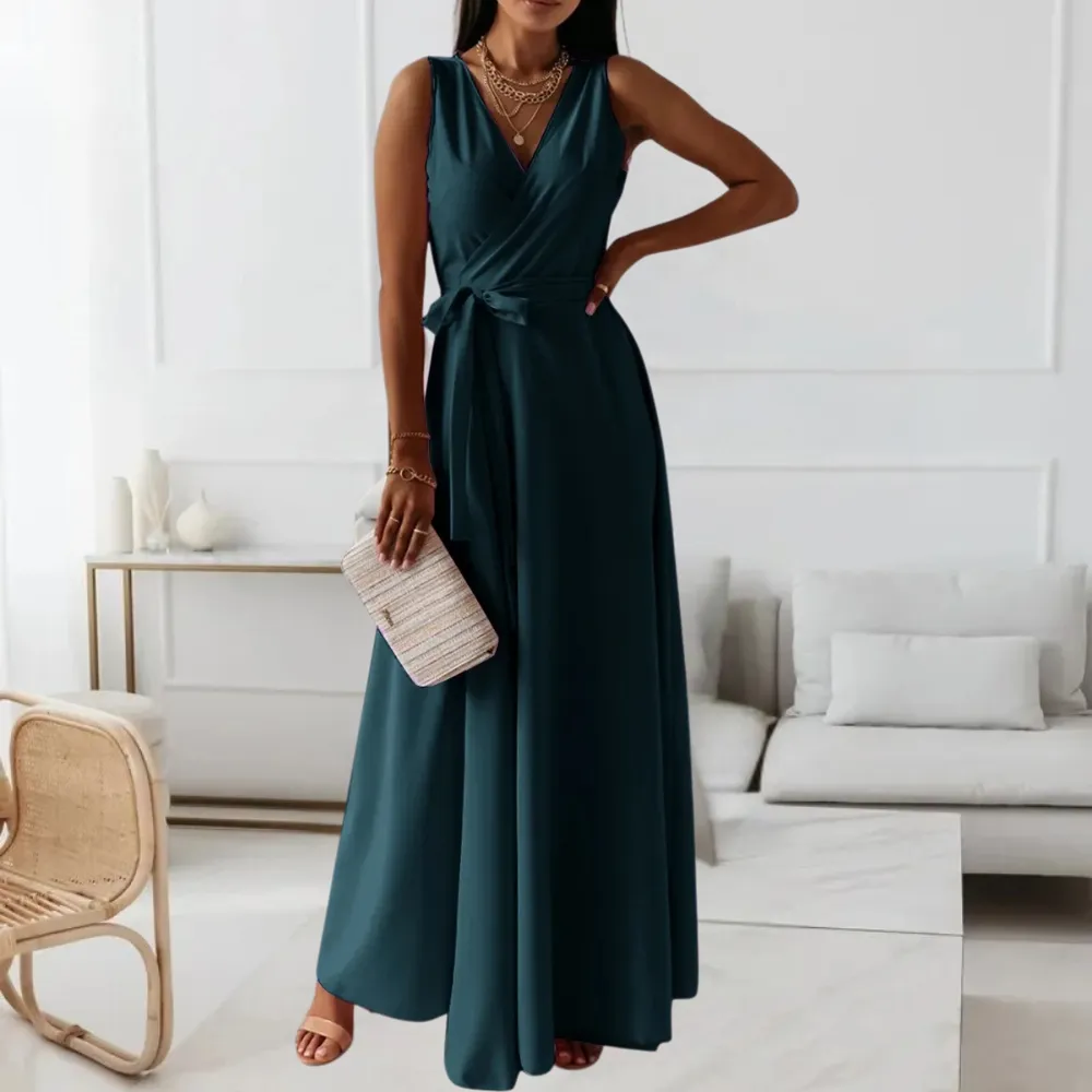 Elegant ladies maxi dress with v-neckline
