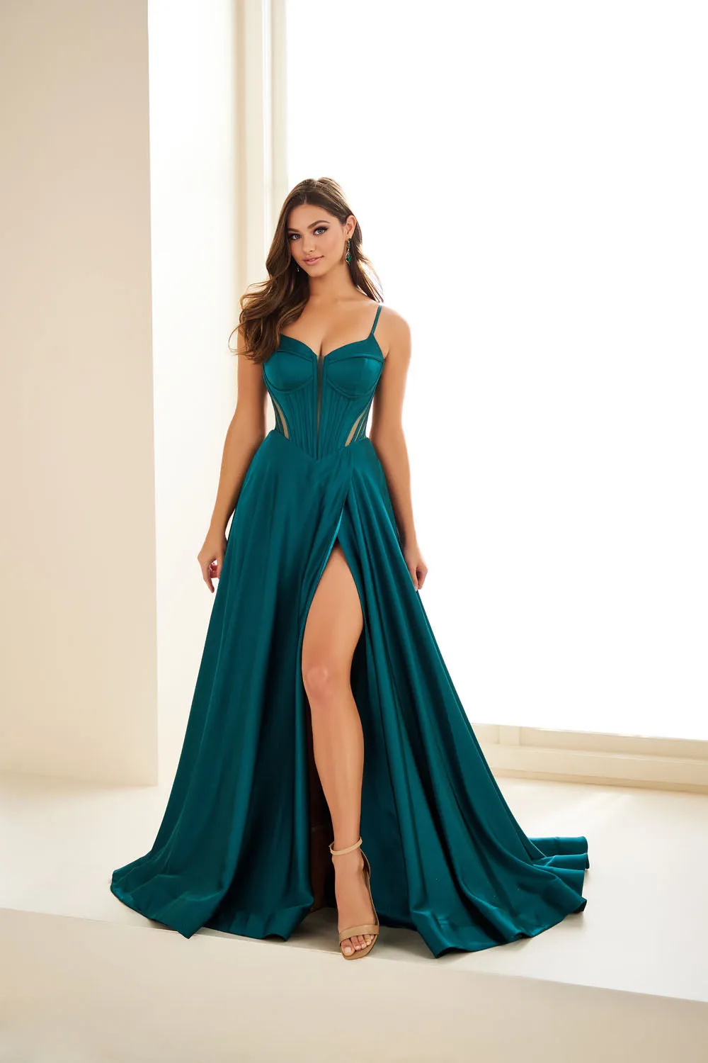 Ellie Wilde EW36227 Dresses