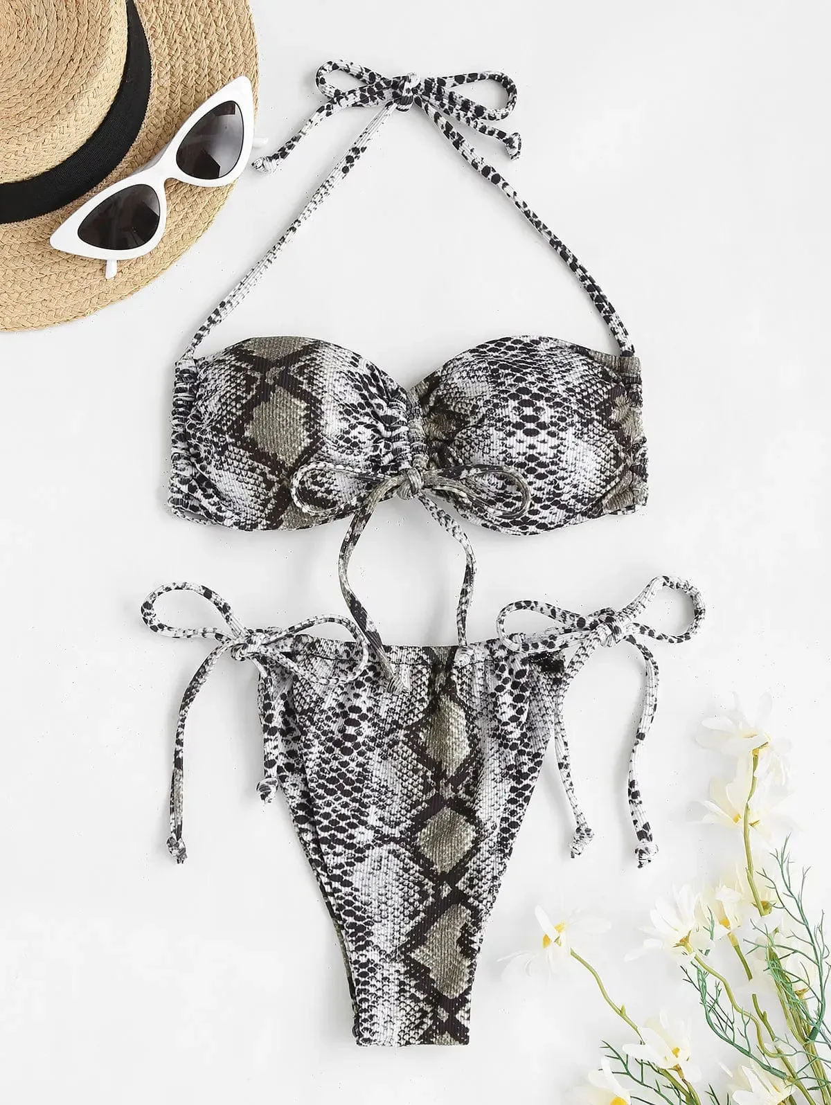 Emelina® | Effortless and trendy   bikinis