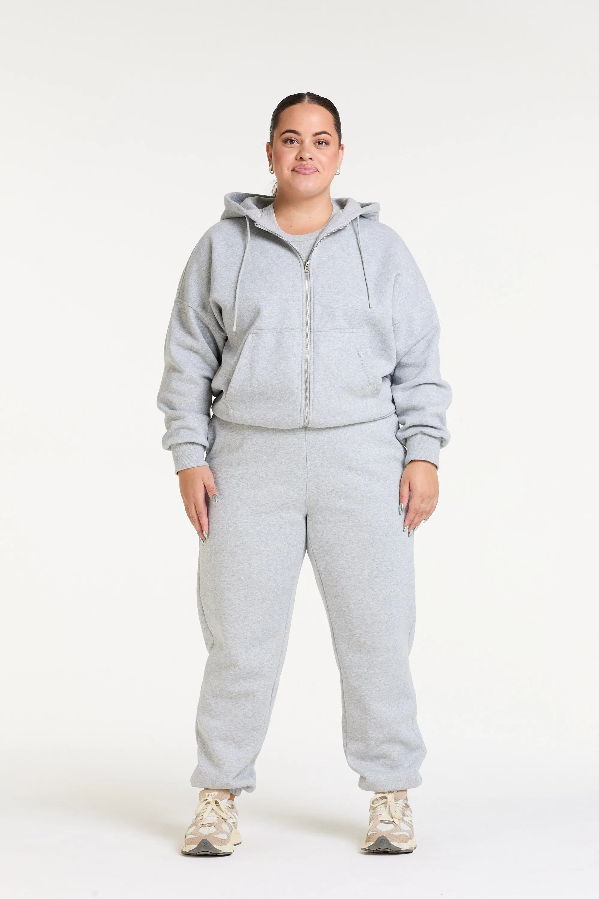 ESSENTIAL TRACKPANT MARBLE