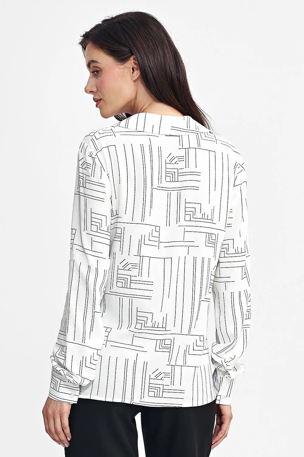 Geometric Pattern Buttoned Long-Sleeve Shirt
