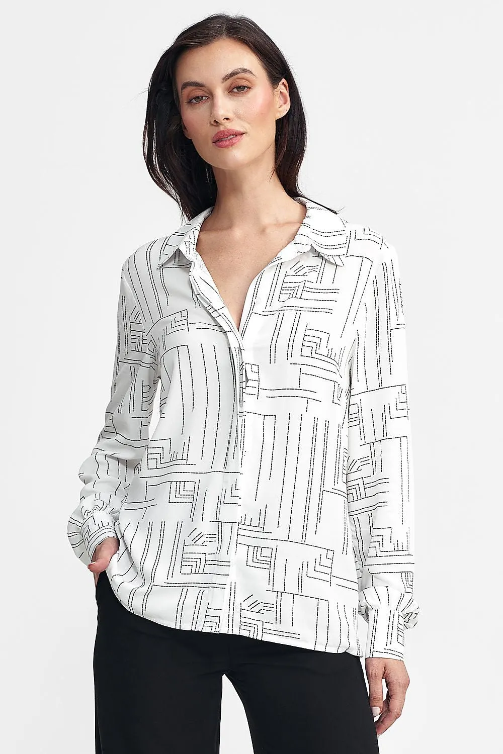 Geometric Pattern Buttoned Long-Sleeve Shirt