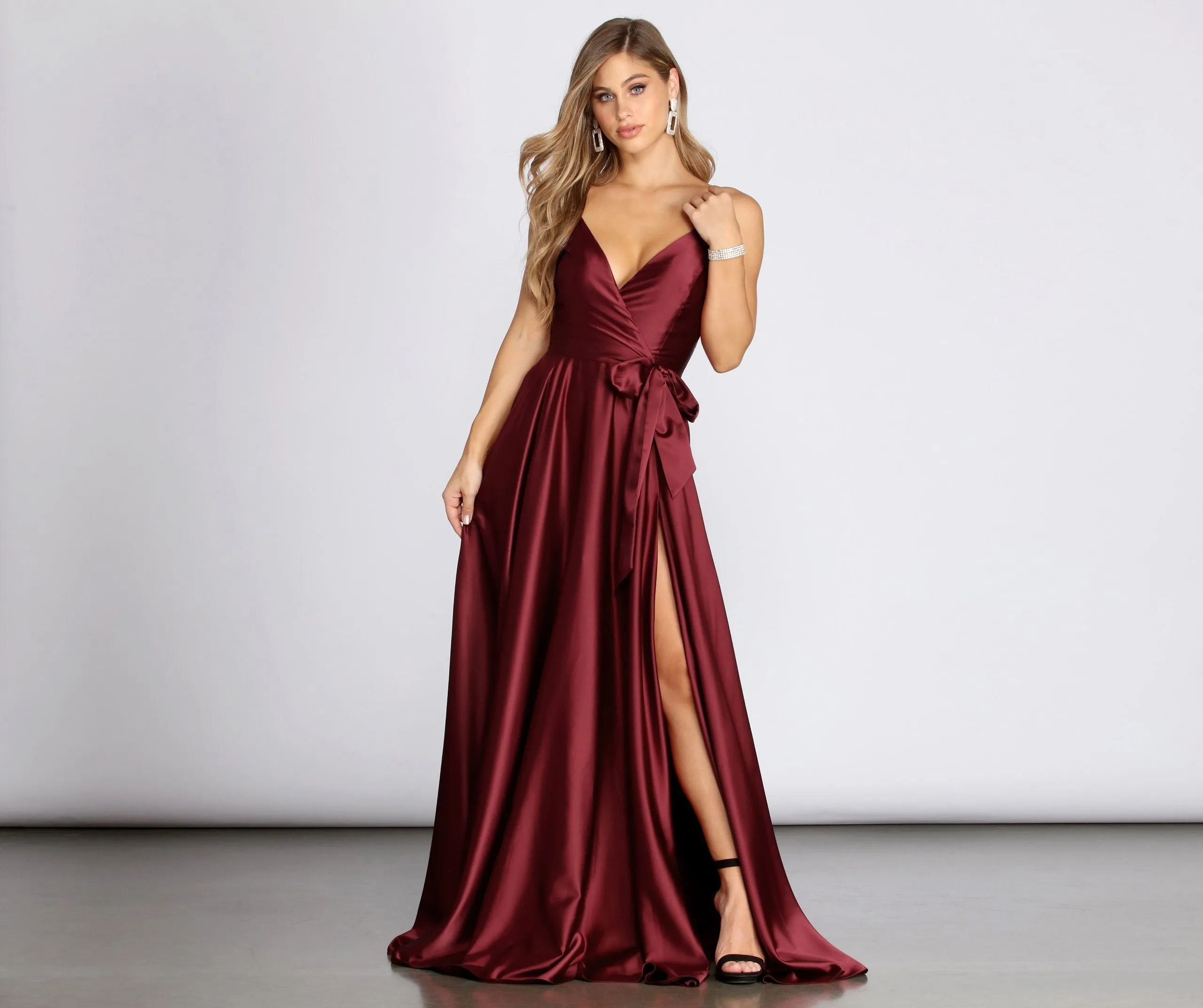 Harlie Formal Stylish Satin Sleeveless Dress