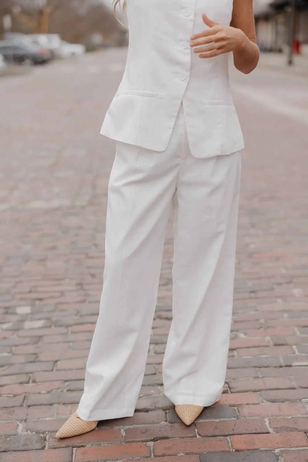 Ivory Linen Pleated Trouser