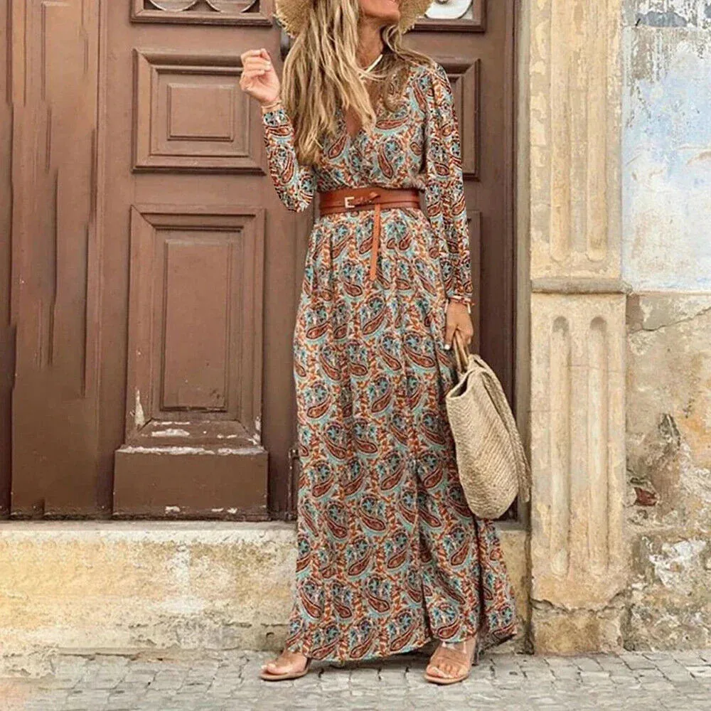 Laila® | Uncomplicated and trendy   dress