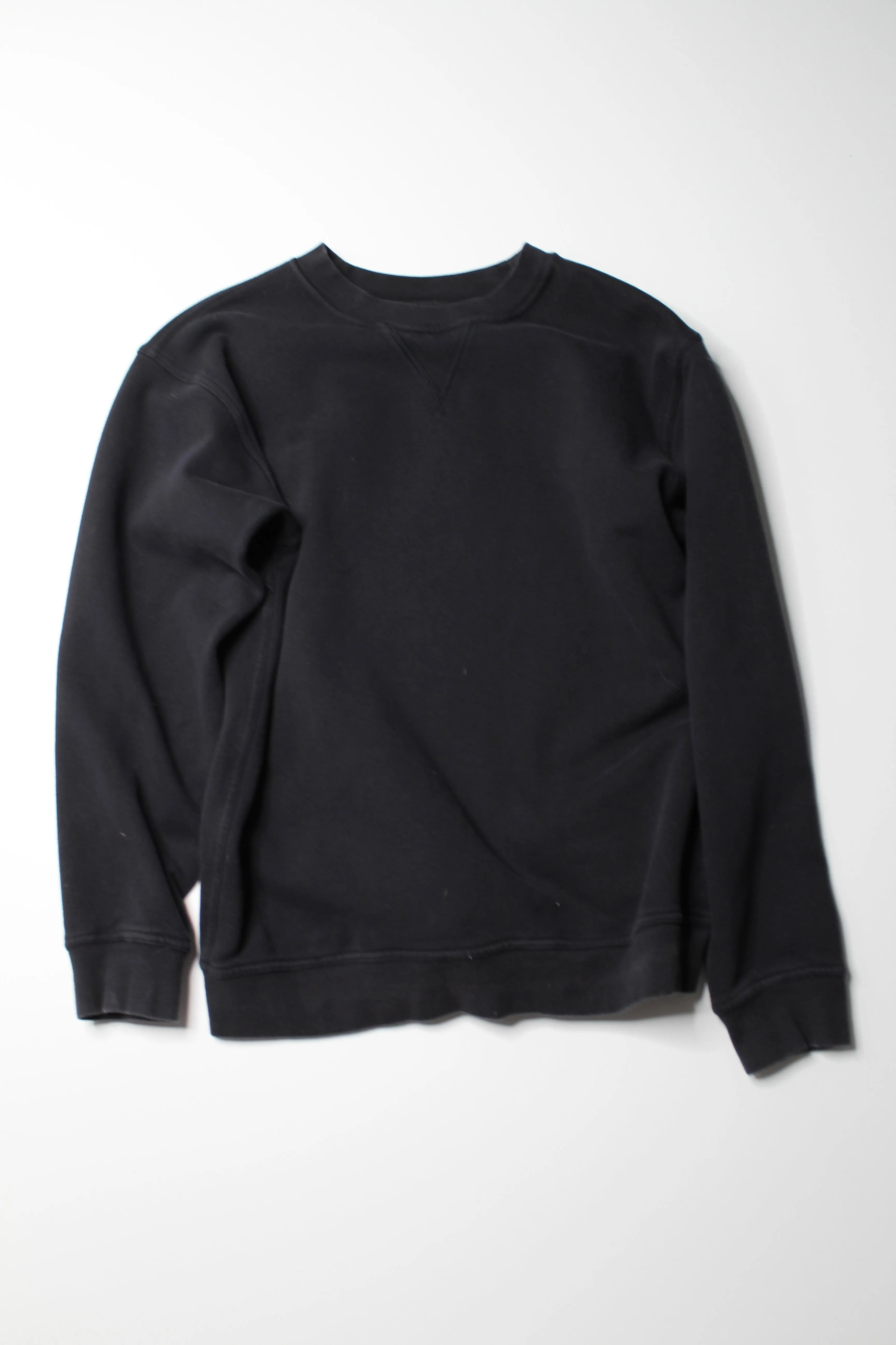 Lululemon black ‘all yours’ crew sweater, no size. fits like size 4 (relaxed fit)