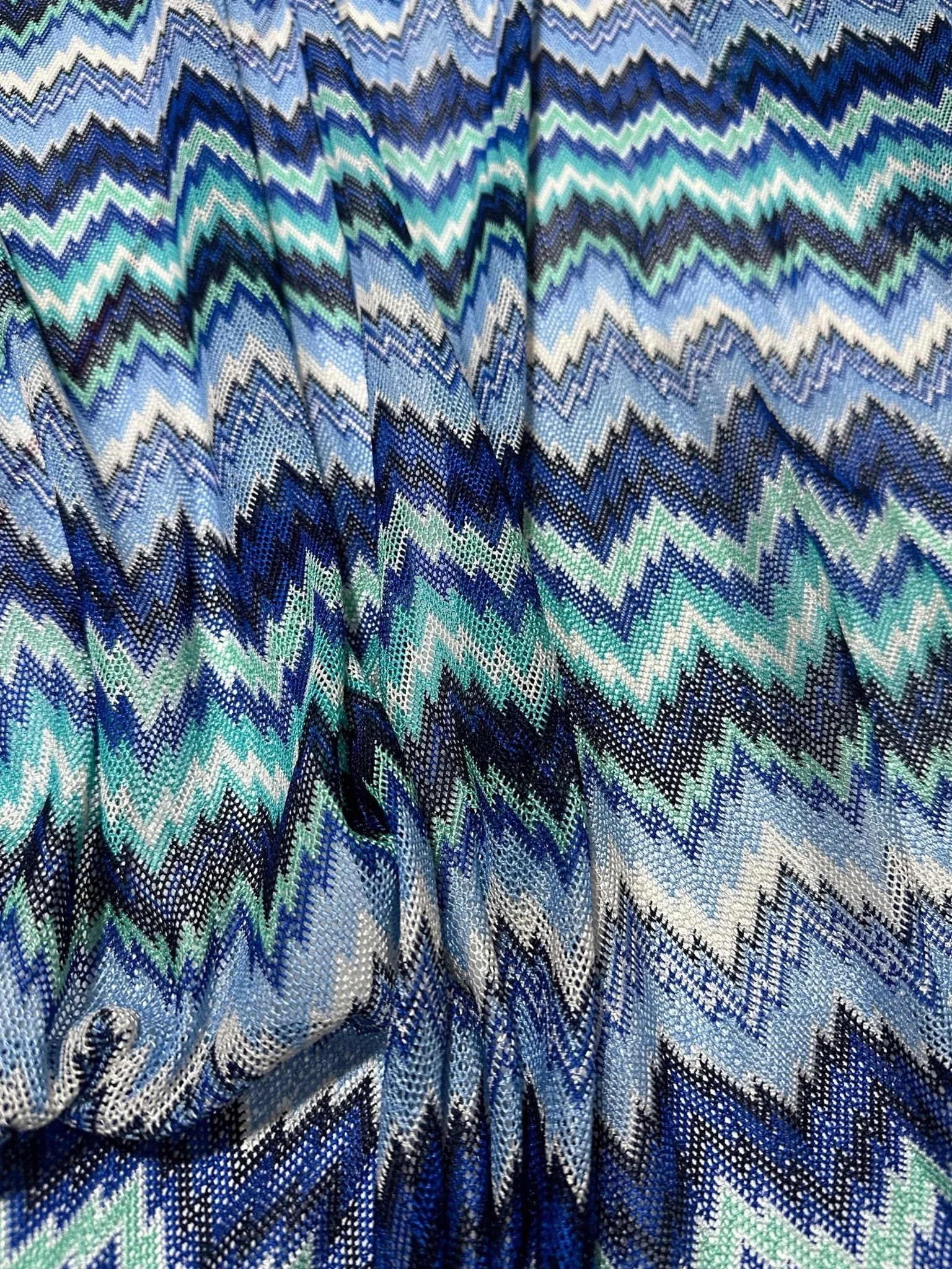 Mesh Fabric, Zigzag Knit Jersey Fabric, Blue White color Chevron Fabric