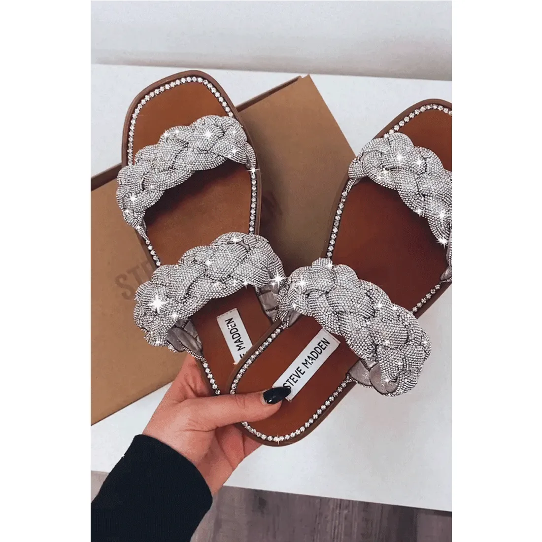 NEWBIE RHINESTONES - SM REBOOTED