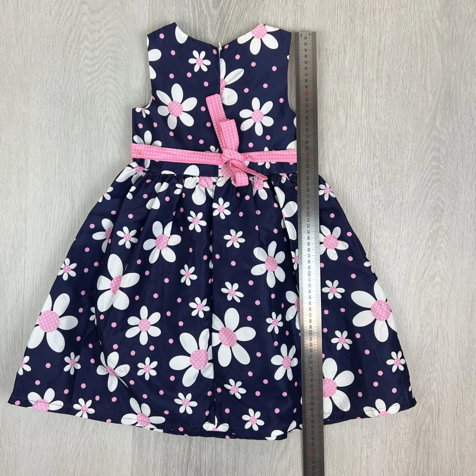 Ollies Place Girls Dress Bundle Size 6 Years (2 Dresses)