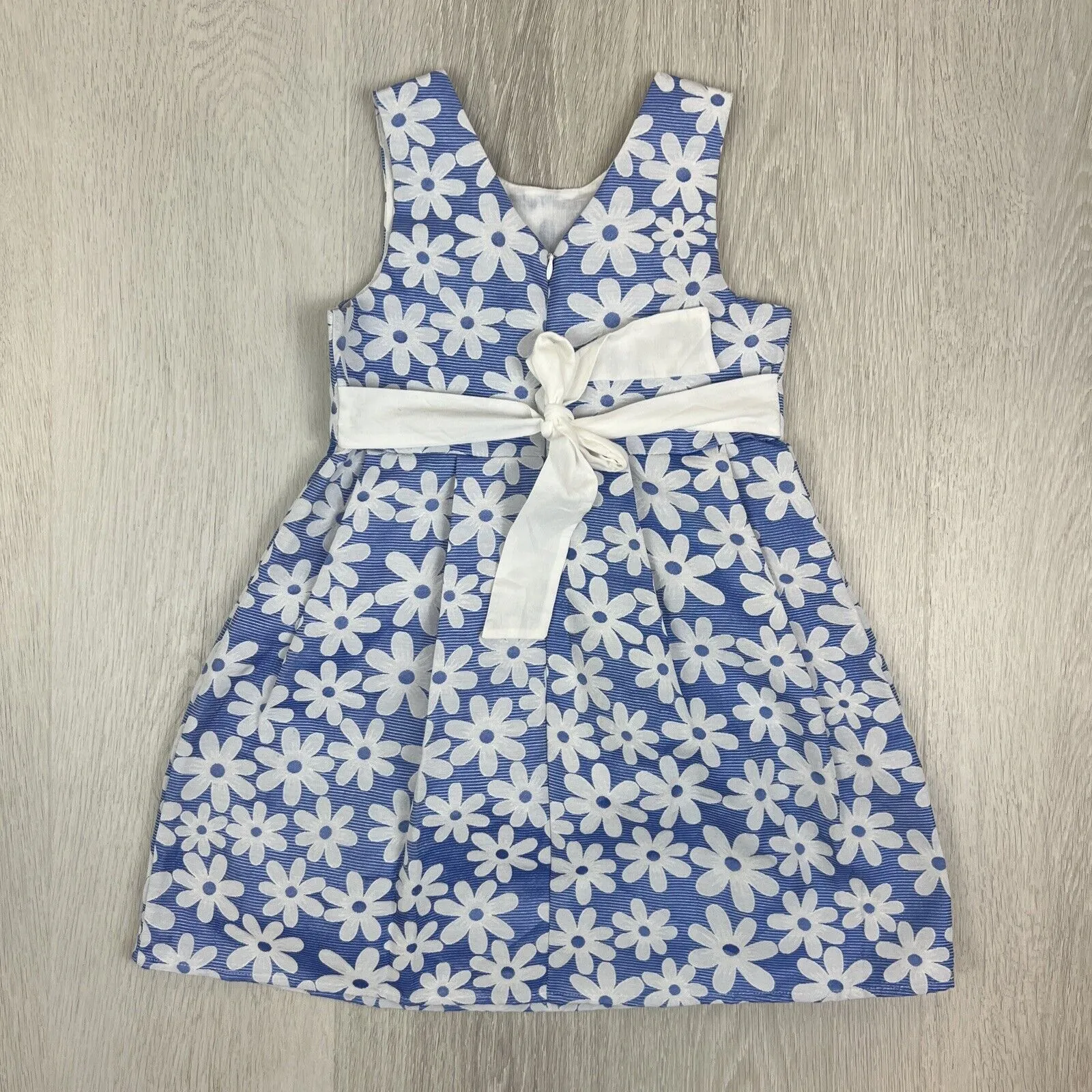 Ollies Place Girls Dress Bundle Size 6 Years (2 Dresses)