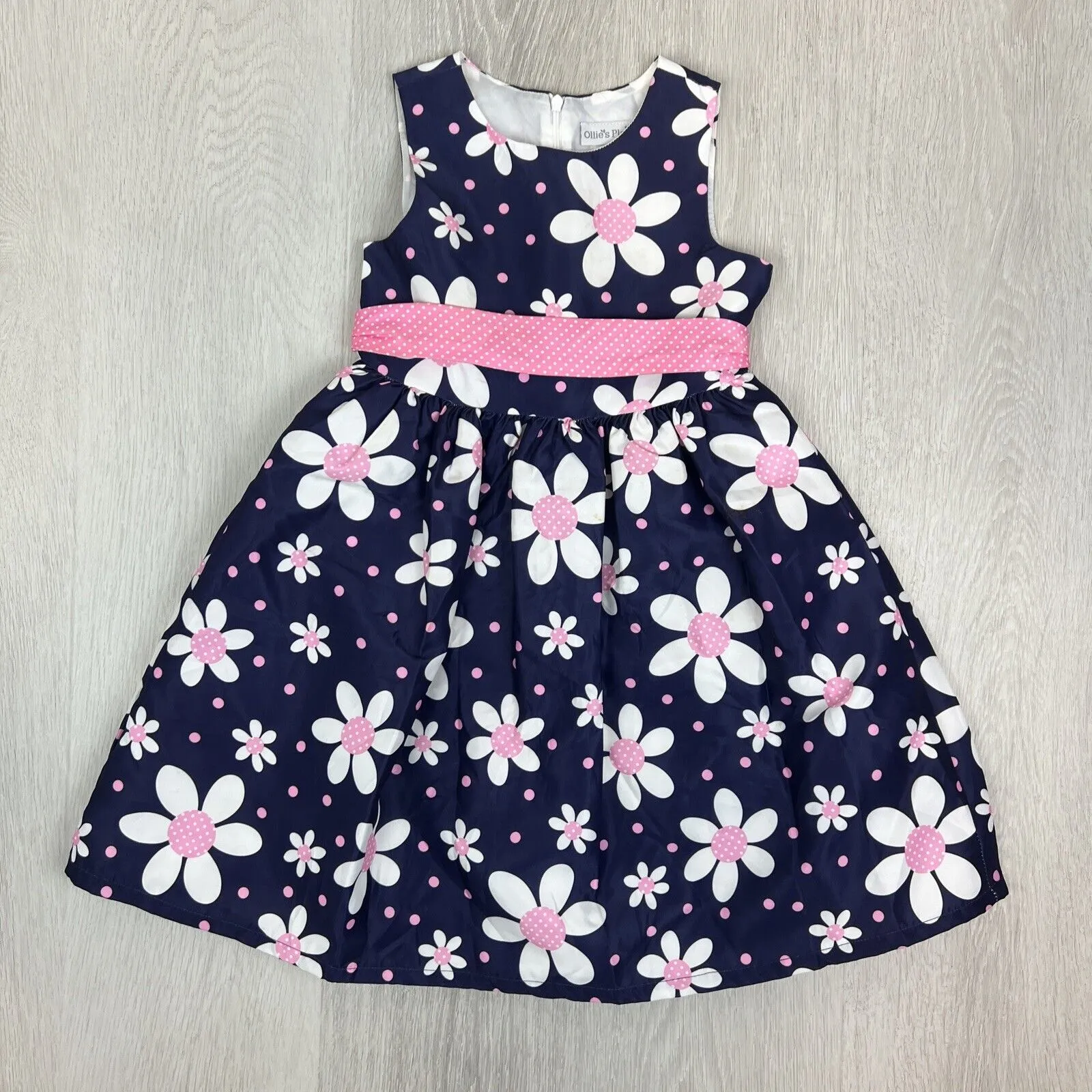 Ollies Place Girls Dress Bundle Size 6 Years (2 Dresses)