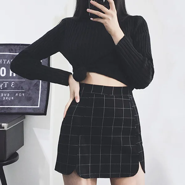 Plaid Petals Hip Short Skirt KF50523