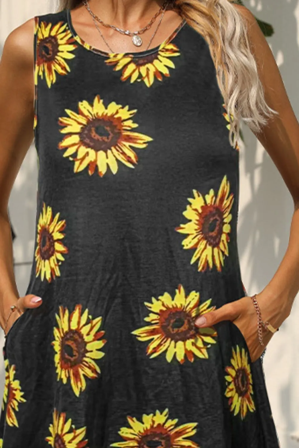 Printed Round Neck Sleeveless Dress with Pockets (8 Color Styles)