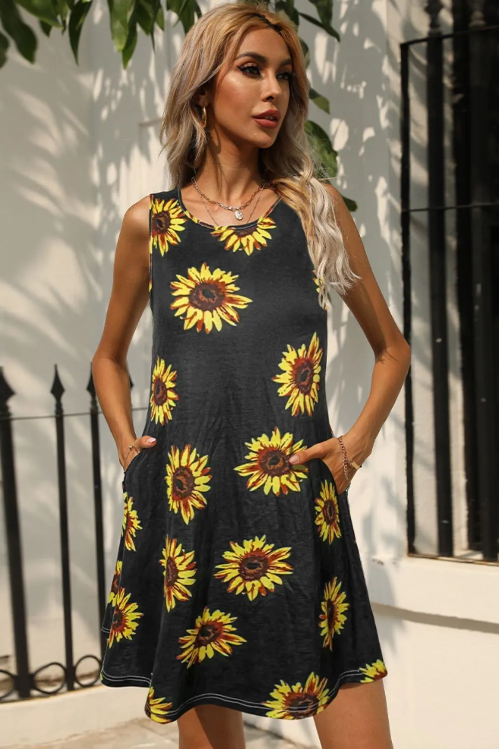 Printed Round Neck Sleeveless Dress with Pockets (8 Color Styles)