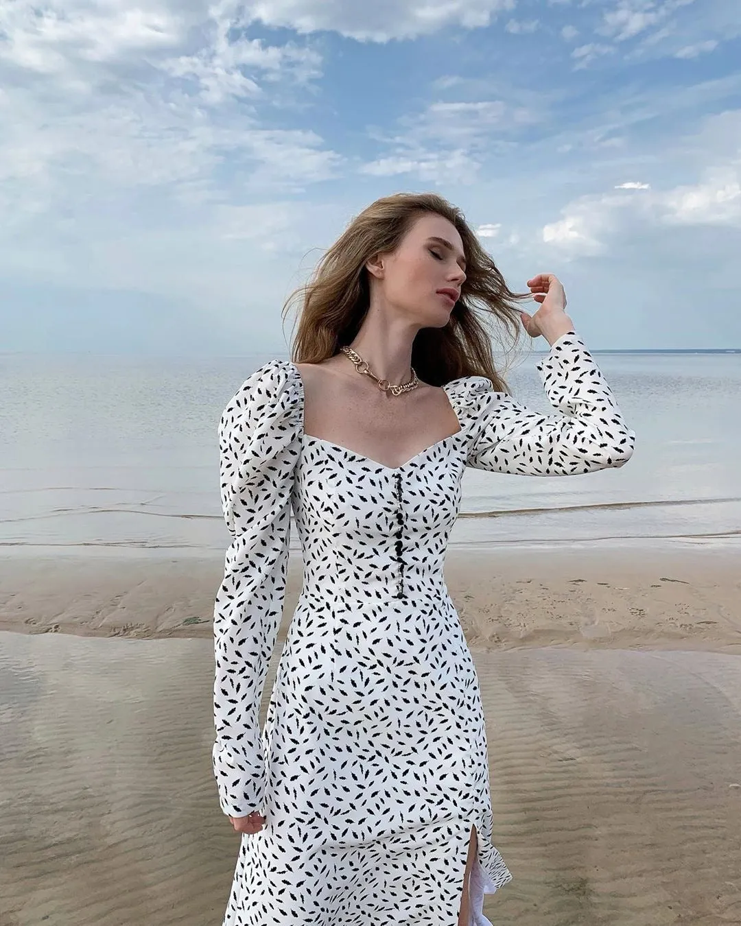Puff Sleeve Square Collar Floral Vintage Midi Dresses