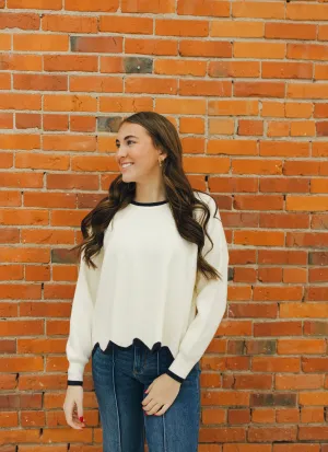 Scallop Hem Sweater - Off White/Navy