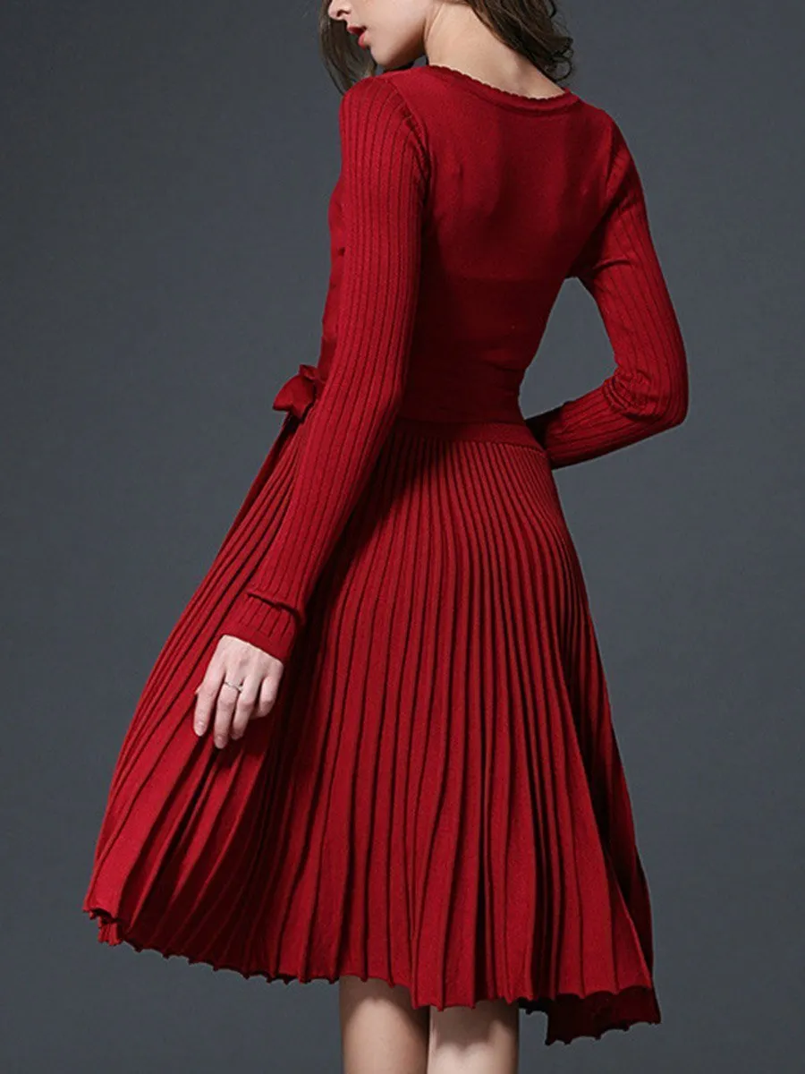 Sexy V-Neck Solid Pleated Knitted Skater Dress