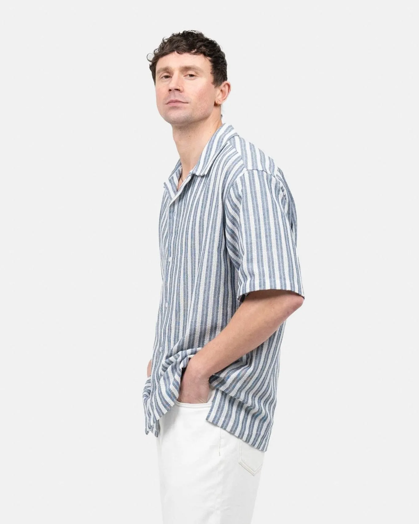 Short Sleeve Knit Shirt Navy Striped