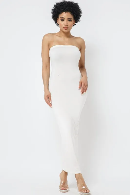 SOLID STRAPLESS DRESS WITH BACK SLIT