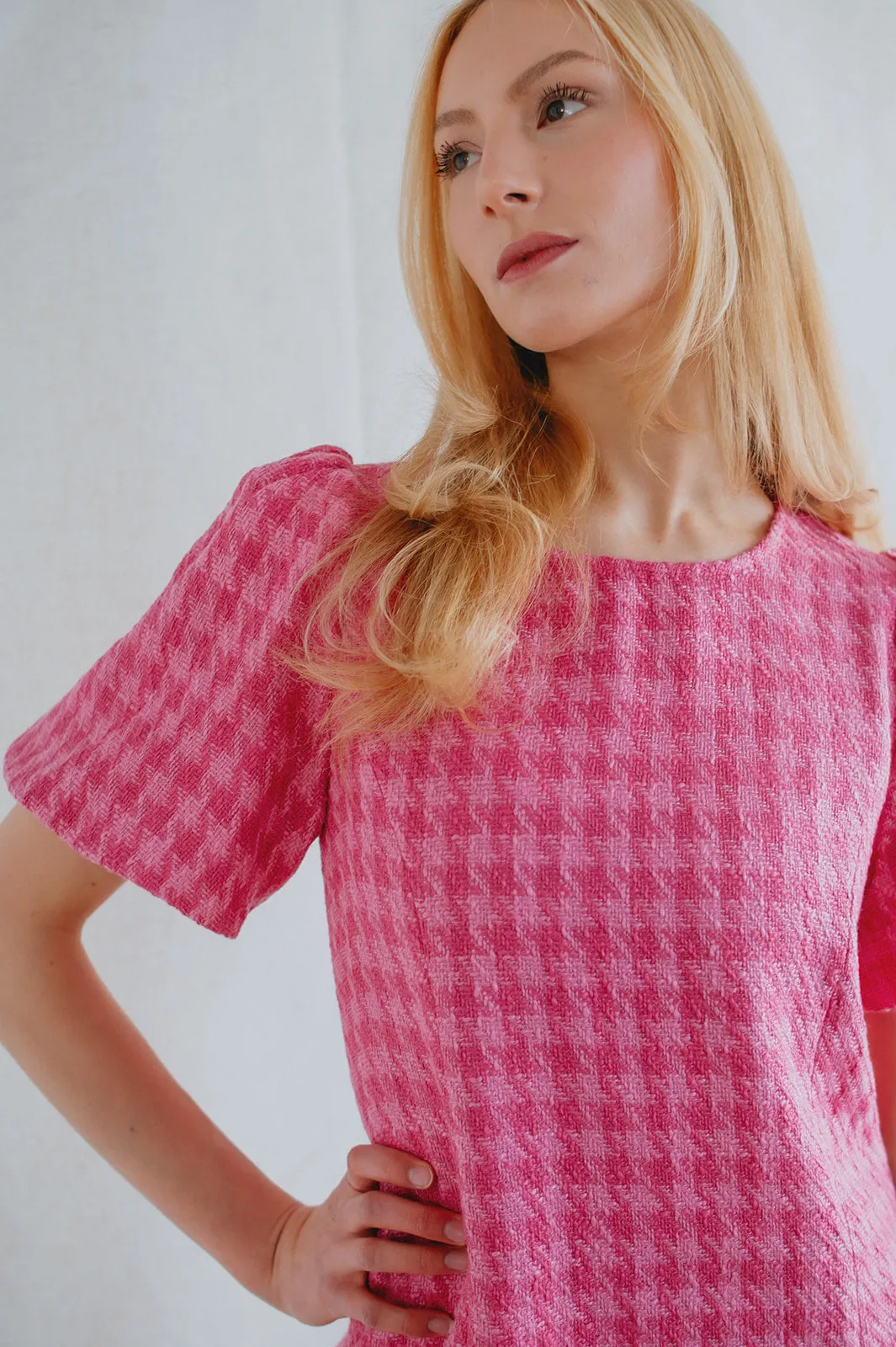 The Pippa Houndstooth Mini Dress - Fuchsia