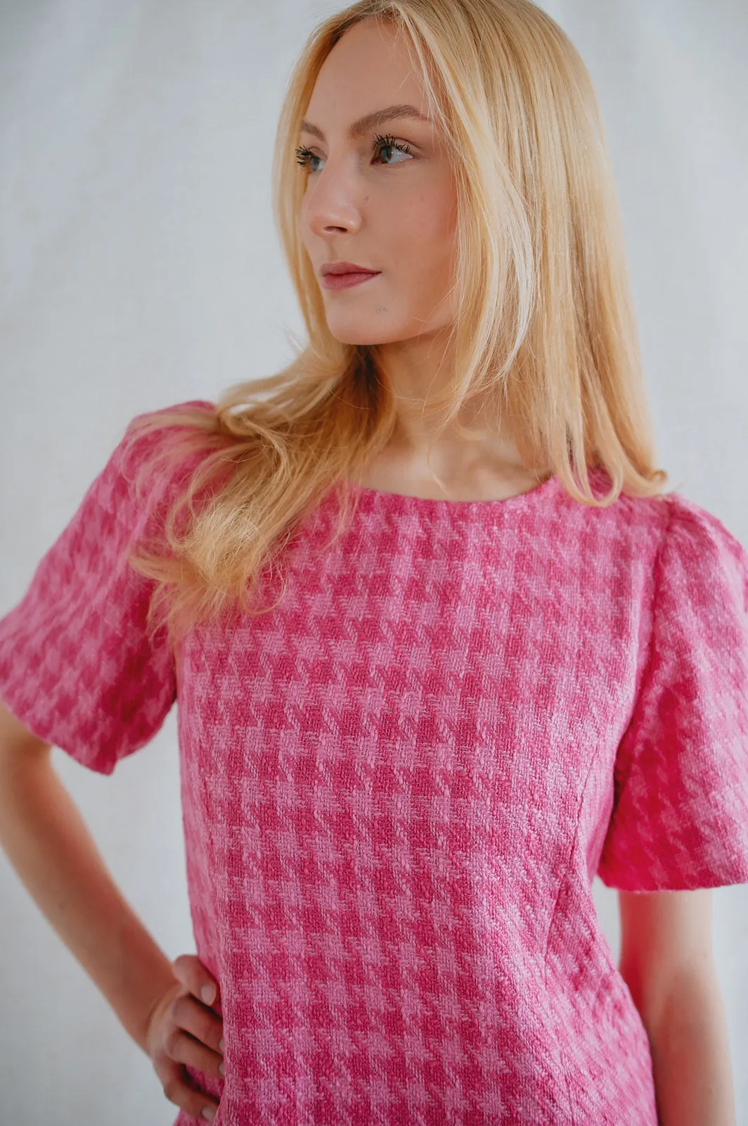 The Pippa Houndstooth Mini Dress - Fuchsia
