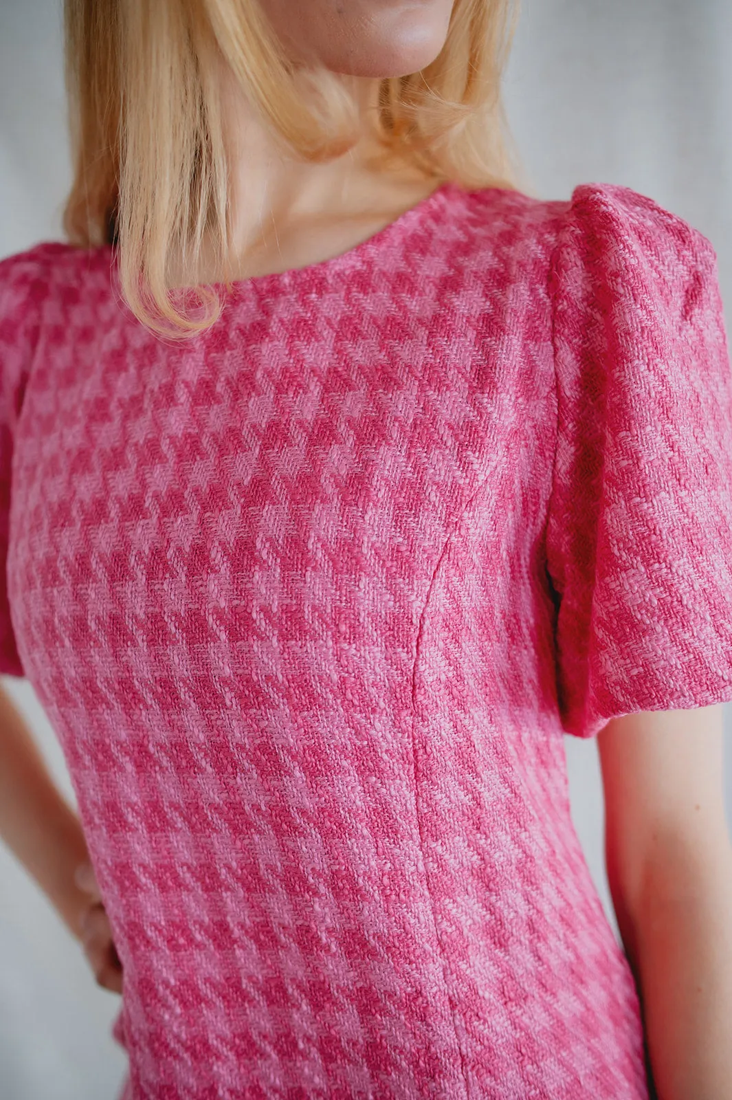 The Pippa Houndstooth Mini Dress - Fuchsia