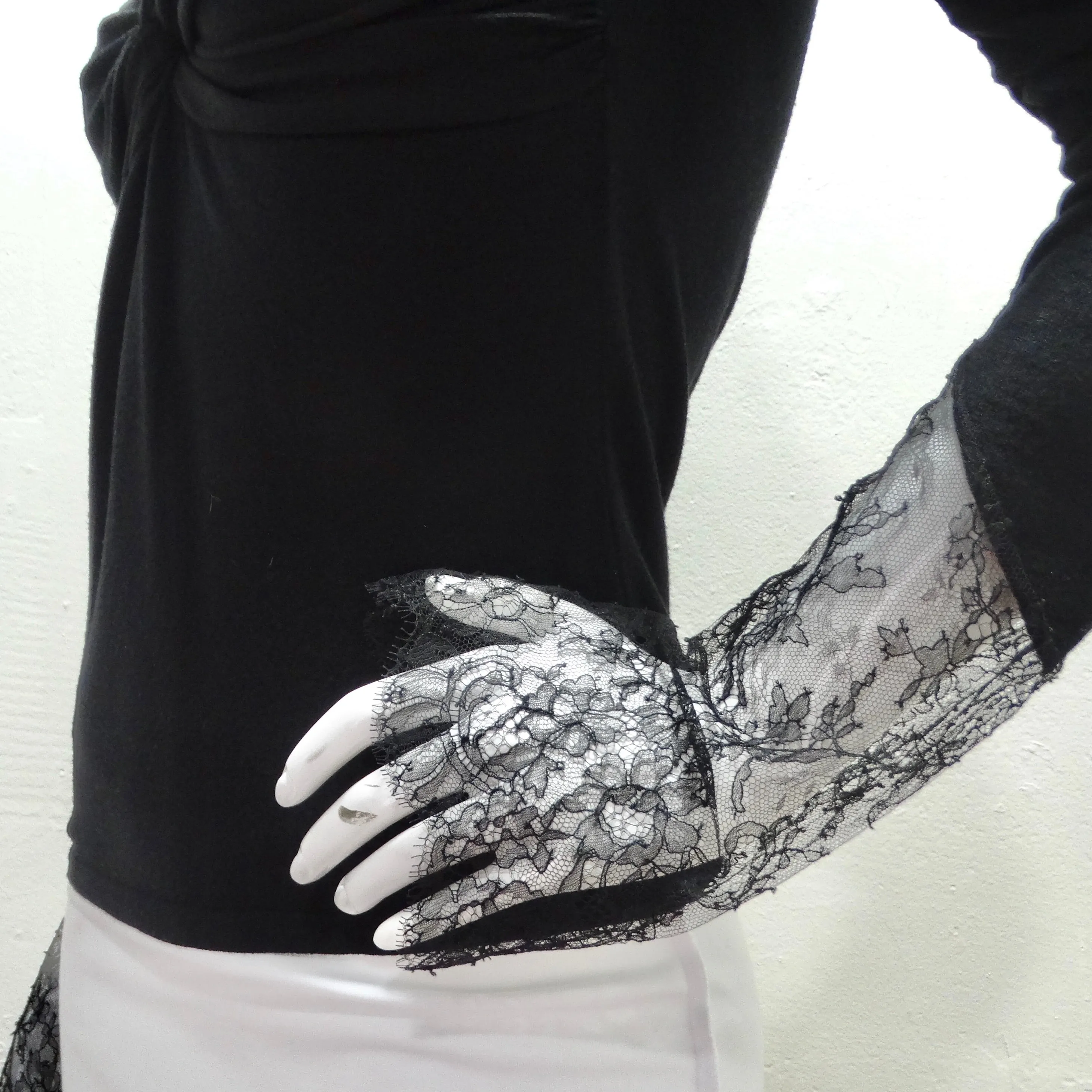 Valentino Long Sleeve Twist Motif Lace Blouse