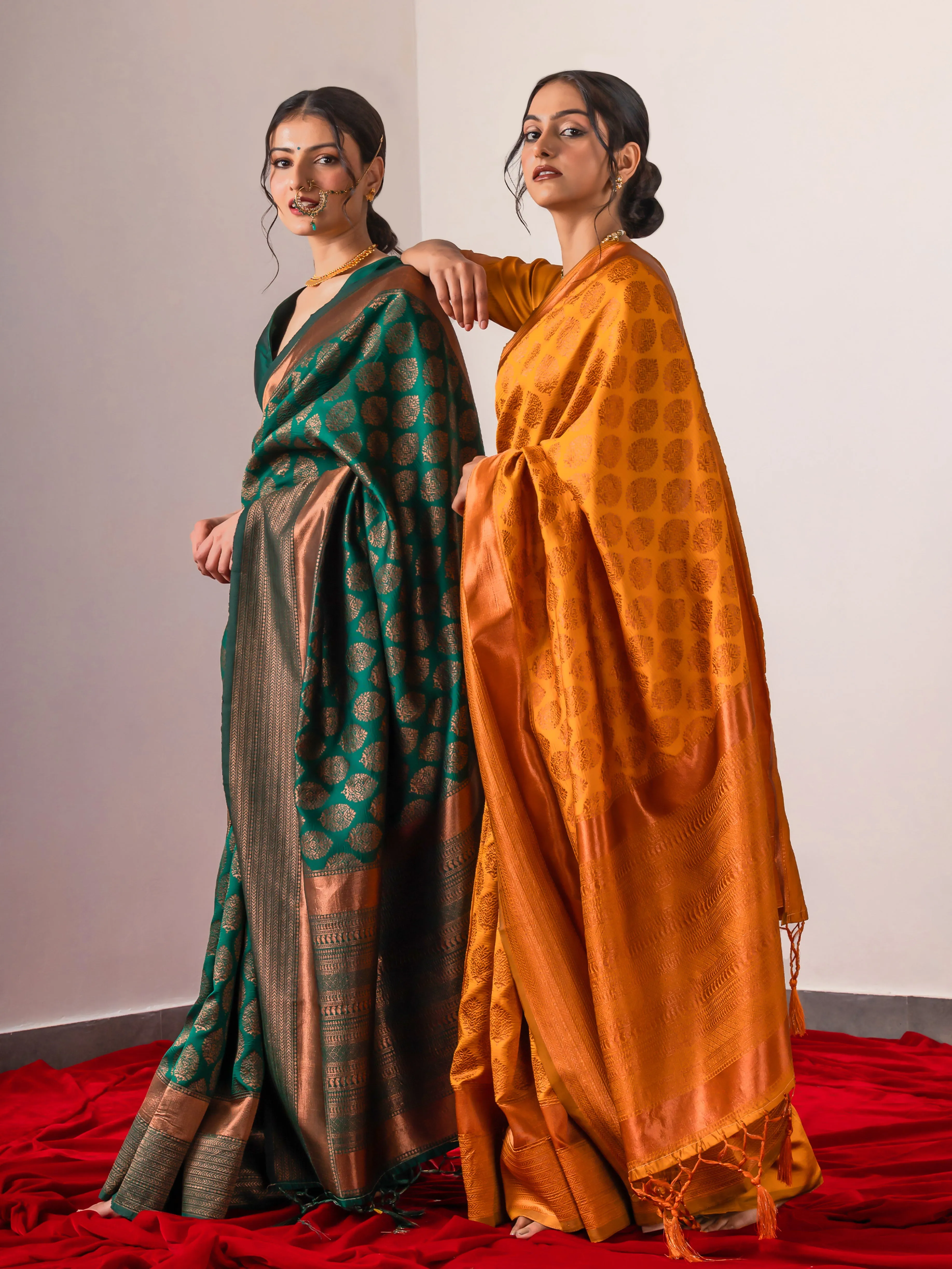 Vishesh Mustard Bronze Saree with Blouse Fabric